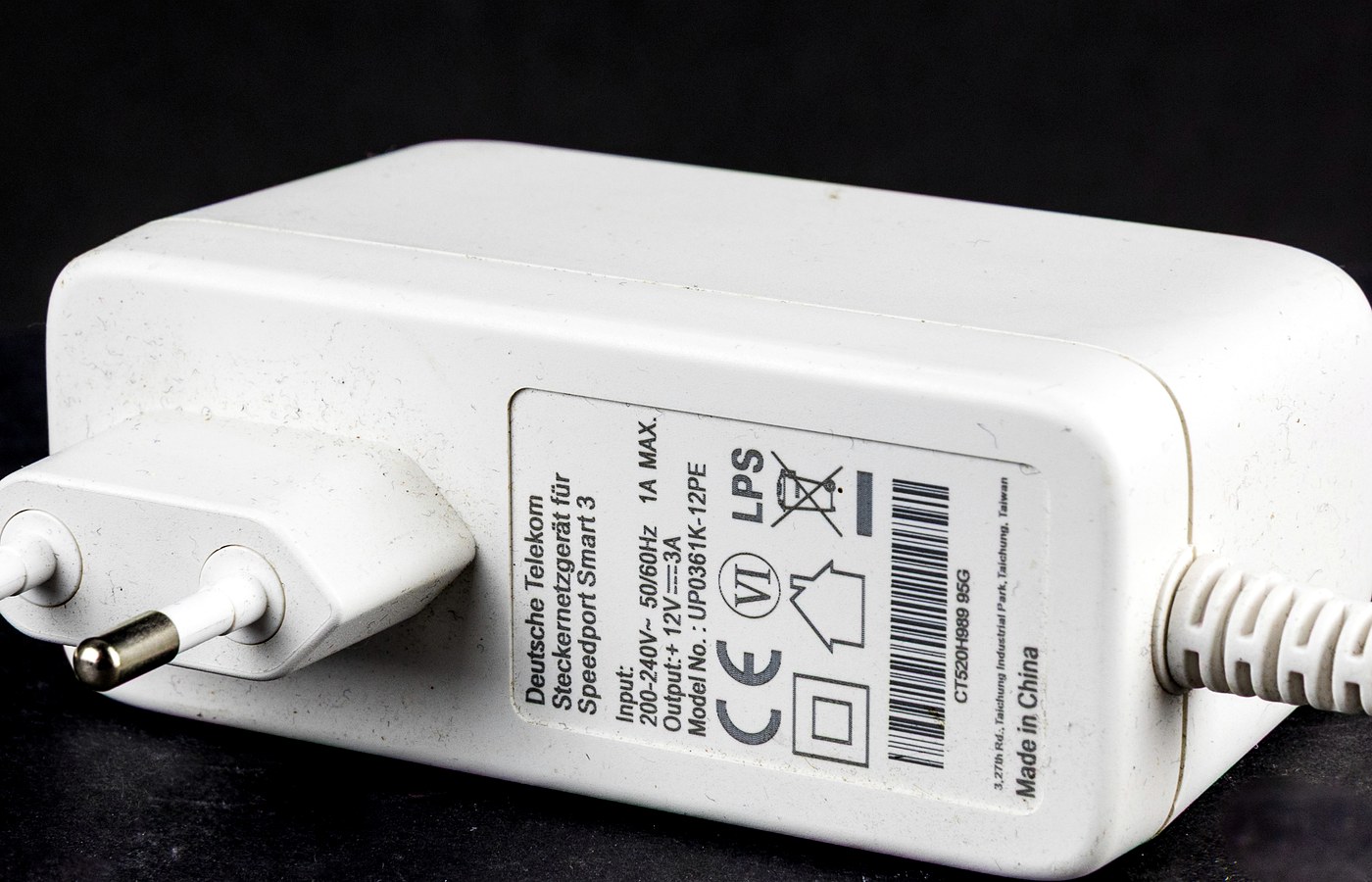 Real photo of plug-in power adapter photo for Smart plug buying guide for UK homes
